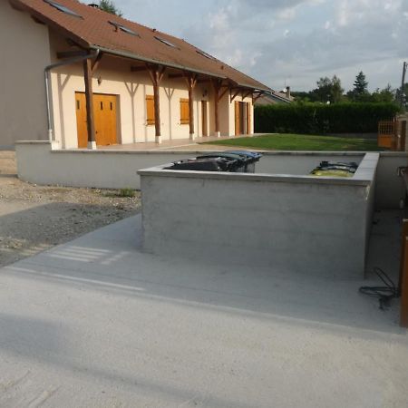 Le Logis Du Der Vila Giffaumont-Champaubert Exterior foto